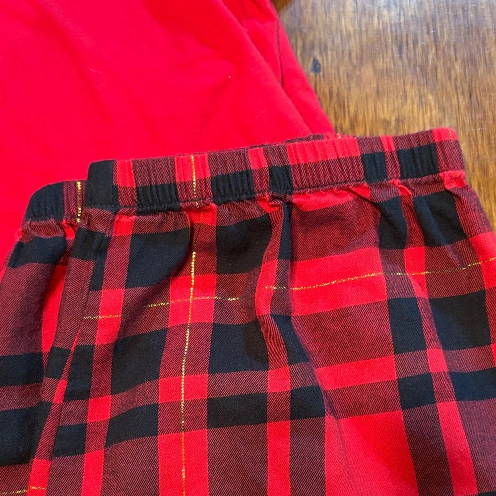 Victoria's Secret Red Plaid Pajama Set - Picture 7 of 8